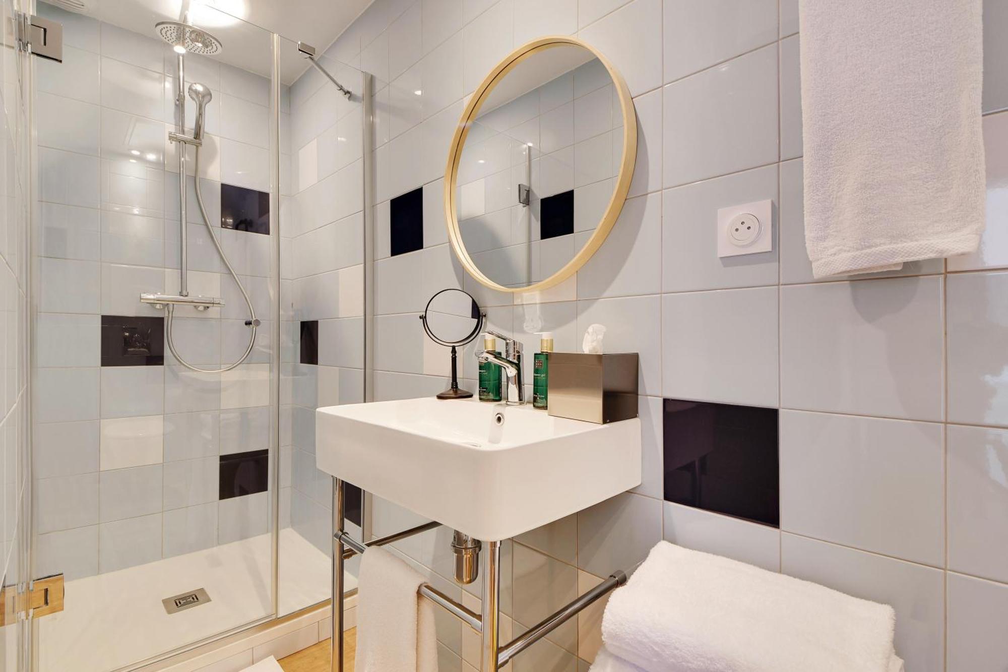 Hotel Cocoon Saint-Ouen  Luaran gambar